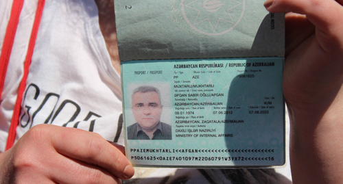 Паспорт Афгана Мухтарлы, который он оставил, выходя из дома в Тбилиси. Фото Инны Кукуджановой для "Кавказского узла"