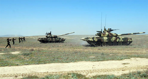 Военные учения в Азербайджане. Фото: http://www.mod.gov.az/index2.php?content=photo