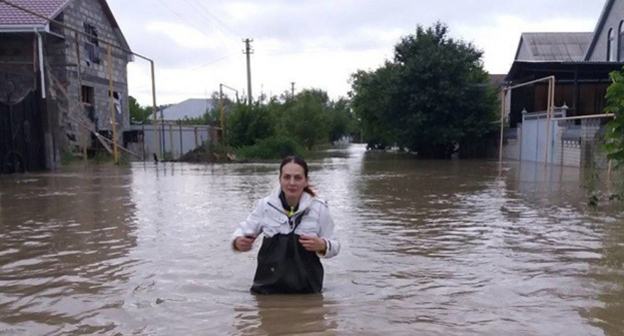 Паводок. Фото http://bloknot-stavropol.ru/news/bolee-milliarda-rubley-vyplatyat-postradavshim-ot--850216?sphrase_id=284447