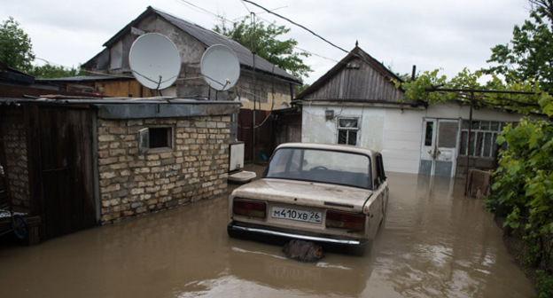 Подтопление в селе Левокумка Ставропольского края. Фото Антона Подгайко, Юга.ру