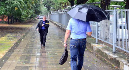 Непогода на Кубани. Фото Фото Виктории Перевязко, «Кубань 24» http://kuban24.tv/item/na-kubani-mchs-obyavilo-ekstrennoe-preduprejdenie-iz-za-nepogodyi-123445