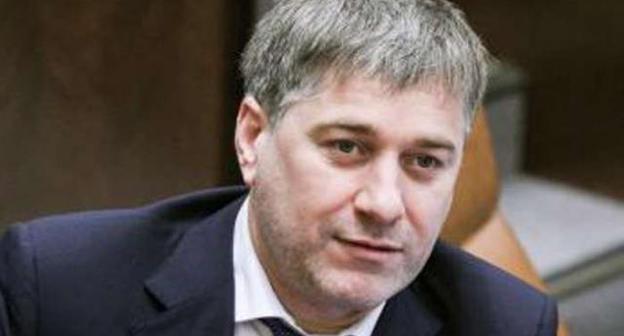 Геремеев Руслан. Фото http://newscdn.newsrep.net/h5/nrshare.html?r=3&lan=ru_RU&pid=14&id=Va5a25c65BT_ru&app_lan=&mcc=460&declared_lan=ru_RU&pubaccount=ocms_0