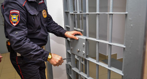 Тюремная решетка. Фото  ProGorodNN http://progorodnn.ru/news/62640