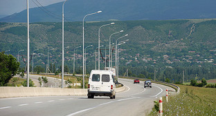 Дорога в Грузии. фото - Александр Имедашвили, NEWSGEORGIA
https://sputnik-georgia.ru/economy/20110423/213891840.html Дорога в Грузии. фото - Александр Имедашвили, NEWSGEORGIA
https://sputnik-georgia.ru/economy/20110423/213891840.html