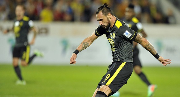 Угу Алмейда. Фото: http://www.fc-anji.ru/news/ru/club_news/anji_i_almejda_rastorgli_kontrakt130116/