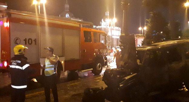 На месте ДТП. Баку, 3 августа 2017 г. http://www.1news.az/society/20170803114416781.html