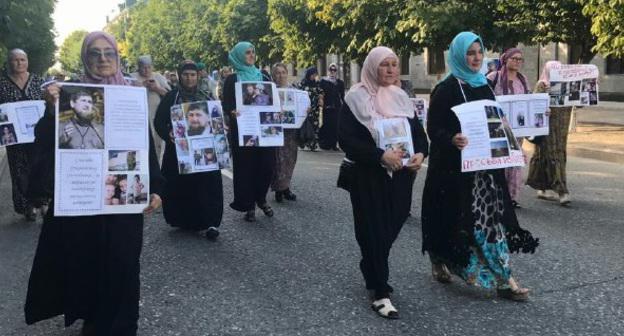 Шествие в Грозном. 13 августа 2017 г. Фото "Кавказского узла"

