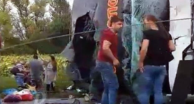 На месте ДТП с автобусом в Ростовской области 
 Фото http://bloknot-rostov.ru/news/strashnoe-dtp-s-desyatkami-postradavshikh-proizosh-876387