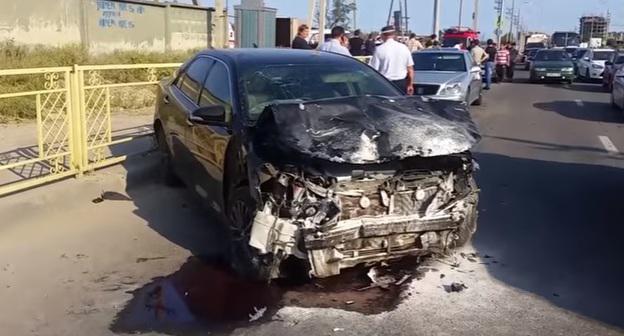 На месте ДТП в Махачкале. Скриншот с видео https://www.youtube.com/watch?v=_hBRhxgg1r0