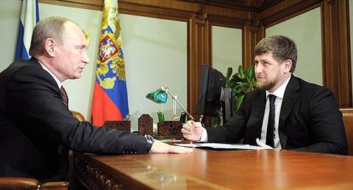 Владимир Путин и Рамзан Кадыров  (справа) Фото http://www.kremlin.ru/events/president/news/17444/photos