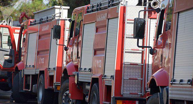 Пожарные машины во время ликвидация пожара в лесу. © Sputnik / Alexander Imedashvili
: https://sputnik-georgia.ru/incidents/20170914/237328685/Keli-na-territorii-monastyrja-Shavnabada-v-Gruzii-sgoreli.html