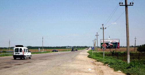 Дорога возле села Чернобаевка Херсонской области. Фото: Елвіс https://ru.wikipedia.org