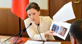 Уполномоченная по правам ребенка в России Анна Кузнецова. Фото http://www.deti.gov.ru/display.php?id=7736