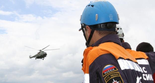 Сотрудники МЧС России. Фото http://15.mchs.gov.ru/