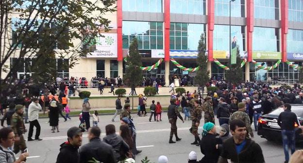 Торговый Центр Grand Park в Грозном. Кадр из видео пользователя Mansur https://www.youtube.com/watch?v=rP8inQ1H_Ks
