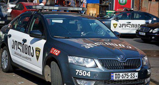 Автомобиль полиции в Грузии. Фото © Sputnik / Alexander Imedashvili https://sputnik-georgia.ru/incidents/20170913/237310956/Ograblenie-turista-iz-RF-v-Tbilisi-zaderzhany-obvinjaemye.html