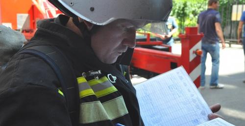 Сотрудник МЧС. Фото: http://26.mchs.gov.ru