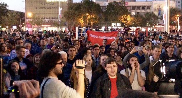 Митинг сторонников Навального. Краснодар, 7 октября 2017 г. Фото из группы "Команда Навального. Краснодар" https://vk.com/teamnavalny_krd