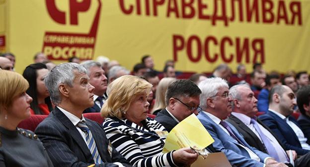 Заседание Центрального совета партии "Справедливая Россия". Фото © Sputnik / Максим Блинов
