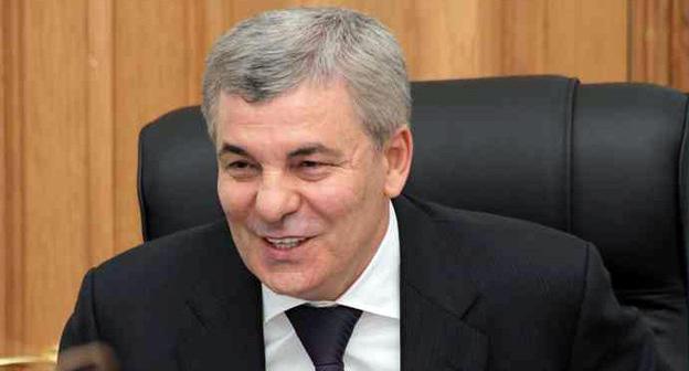 Арсен Каноков. Фото http://kbrria.ru/sites/default/files/field/image/img_79900.jpg