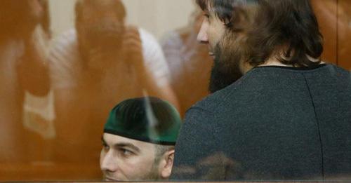 Заур Дадаев (справа) и Шадид Губашев. Фото: REUTERS/Sergei Karpukhin