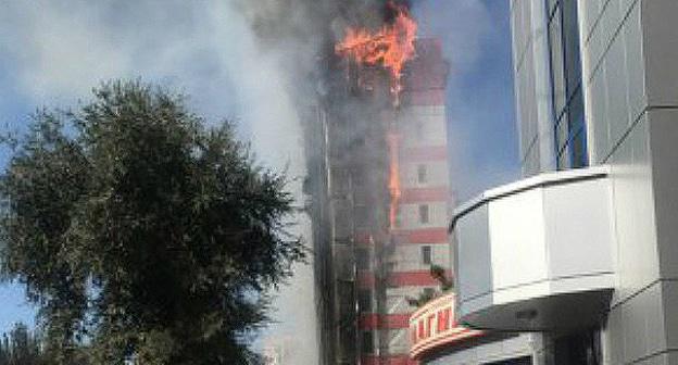 Пожар в гостинице Torn House в Ростове-на-Дону.  Фото http://bloknot-rostov.ru/news/past-smertyu-khrabrykh-ili-vozroditsya-iz-pepla-re-892435?sphrase_id=422745