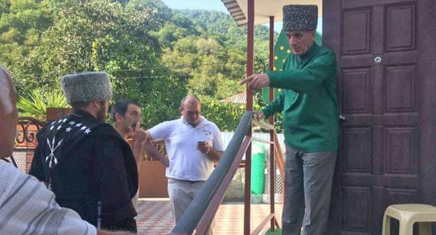 Руслан Гвашев (справа). Фото: RFE/RL