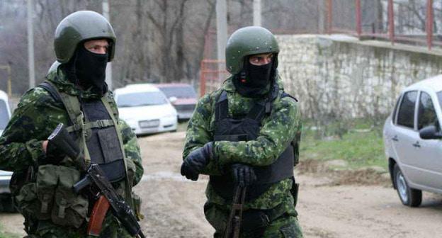 Сотрудники силовых структур. Фото http://kbrria.ru