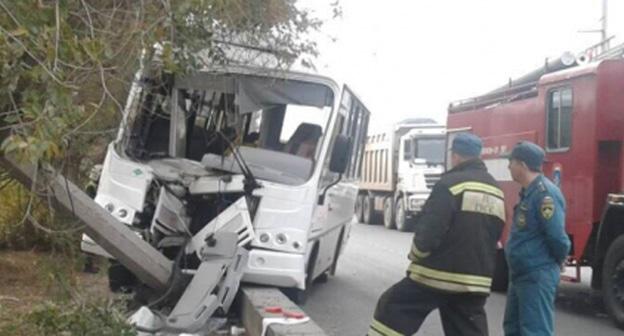 На месте ДТП в Волгограде. 20 октября 2017 г. Фото: 34.мвд.рф