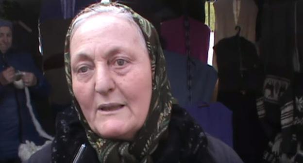 Лиза Жантудуева, работница Козьего рынка в Нальчике. Кадр из видео "Кавказского узла"