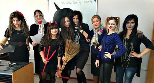 Празднование Хэллоуина студентами  в Дагестане http://derbent.bezformata.ru/listnews/prazdnik-halloween/26333003/