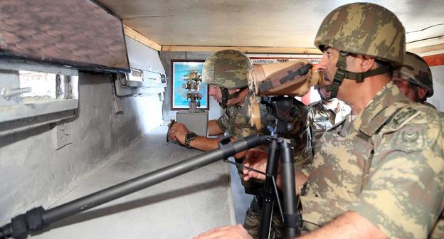 Азербайджанские военные. Фото https://mod.gov.az/ru/foto-arhiv-045/?&pagen=6