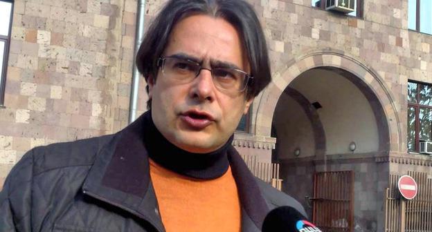 Андреас Гукасян. Кадр из видео пользователя NewsamChannel https://www.youtube.com/watch?v=dIj214rQsoE
