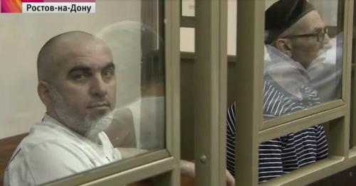 Рамзан Белялов и Магомед Маздаев. Фото: скриншот видео 1tv.ru