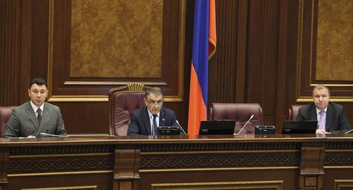 Заседание парламента Армении. Фото http://www.parliament.am/news.php?cat_id=2&NewsID=9696&year=2017&month=11&day=14&lang=rus