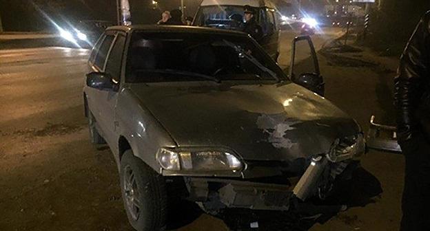 На месте аварии в Шахты. Фото http://bloknot-shakhty.ru/news/vrachi-boryutsya-za-zhizn-troikh-detey-sbitykh-na-