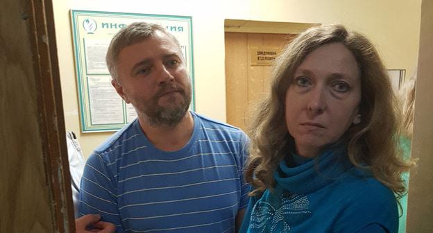 Анатолий Болтыхов со своей женой Екатериной. Фото Сергея Куницкого для "Кавказского узла"