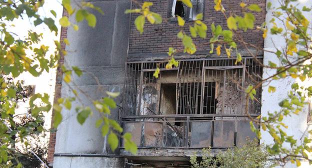 Балкон и окна квартиры, в которой были заблокированы подозреваемые в терроризме. Тбилиси, 26 ноября 2017 г. Фото Инны Кукуджановой для "Кавказского узла"