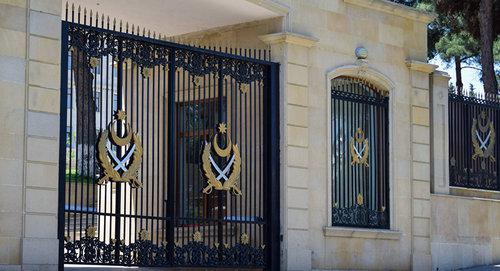 Министерство обороны Азербайджана Фото © Спутник / Анар Мустафаев
https://sputnik.az/karabakh/20171114/412739000/cebhede-ateshkes-pozulub.html