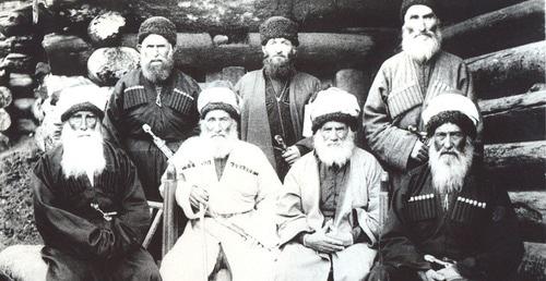 Старейшины Карачая в XIX веке. Фото: Общественное достояние http://ru.wikipedia.org