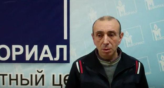 Султанхан Ибрагимов. Фото: пресс-служба ПЦ "Мемориал" https://www.youtube.com/watch?v=-yckKr0kftk