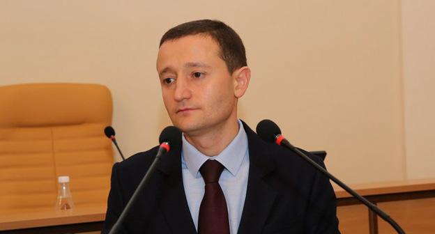 Жыр-Аслан Бештоков. Фото: Пресс-служба парламента Кабардино-Балкарской республики http://newparlam.kbr.ru/