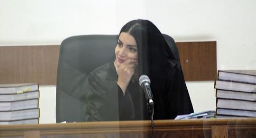 Судья на процессе по делу Жирайра Сефиляна. Фото Тиграна Петросяна для "Кавказского узла"