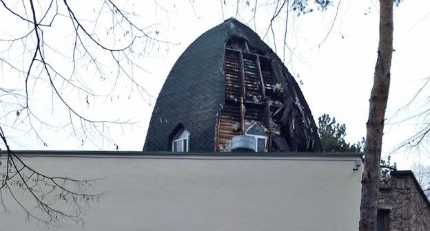 Мемориал жертвам репрессий балкарского народа  после пожара. Нальчик, 4 декабря 2017 года. Фото Людмилы Маратовой для "Кавказского узла"