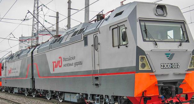 Поезд "РЖД". Фото https://ru.wikipedia.org
