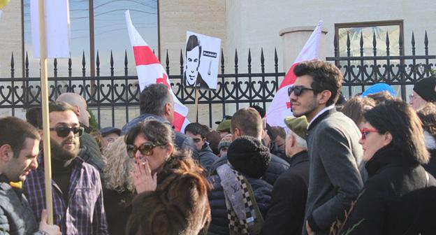 Участники акции протеста, организованной "Единым национальным движением". 11 декабря 2017 г. Фото Инны Кукуджановой для "Кавказского узла"