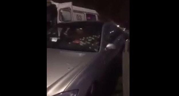 На месте убийства Павла Ардзинба. 13 декабря 2017 г. Кадр из видео пользователя David Zhvania https://www.youtube.com/watch?v=E3ICpnCDI3E
