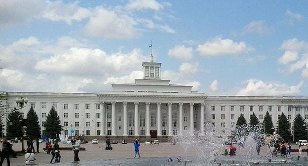 Парламент Кабардино-Балкарии. Фото: Olgabogomolova88 https://ru.wikipedia.org 