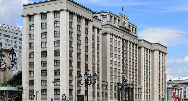 Здание Госдумы. Фото: Д. Иванов https://ru.wikipedia.org