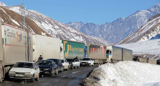 Военно-Грузинская дорога. Фото Ахмеда Альдебирова для "Кавказского узла"

